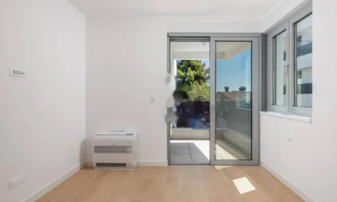 Недвижимость Квартира на 1-м этаже, Центр, Опатия: 32