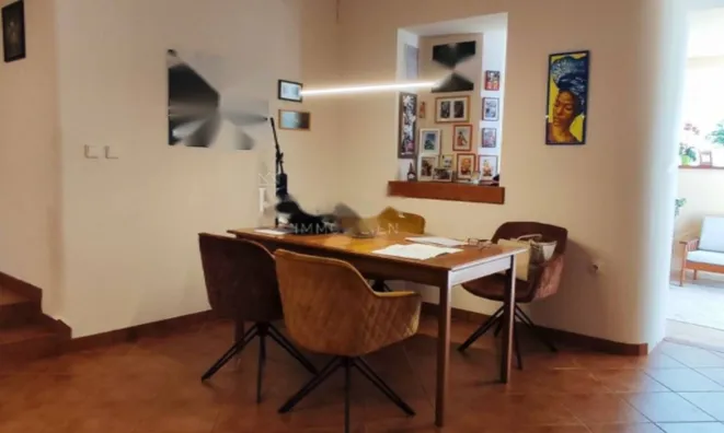 Недвижимость Четырёхкомнатная квартира в центре Опатии: 1