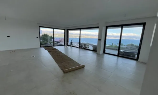 Недвижимость Четырехкомнатная квартира в центре Опатии: 6