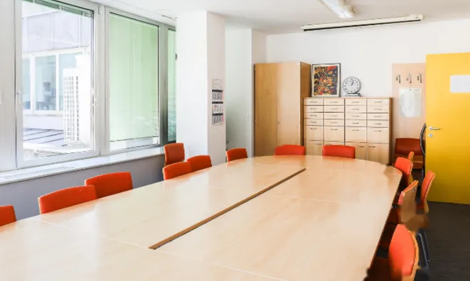 Недвижимость Коммерческое помещение в центре: 17