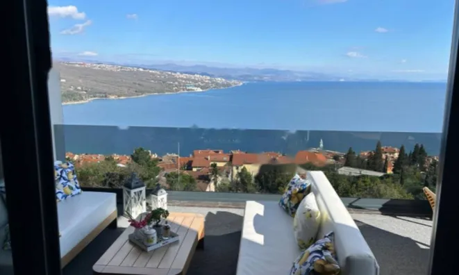 Недвижимость Четырехкомнатная квартира в центре Опатии: 3