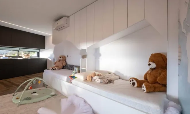 Недвижимость Четырехкомнатная квартира в центре Опатии: 48