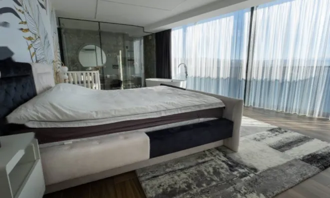 Недвижимость Четырехкомнатная квартира в центре Опатии: 55