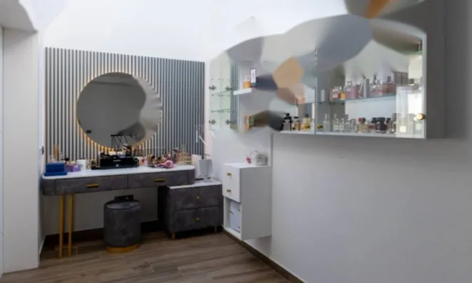 Недвижимость Четырехкомнатная квартира в центре Опатии: 58