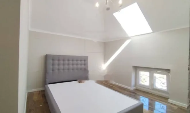 Недвижимость Четырехкомнатная квартира Центр: 16