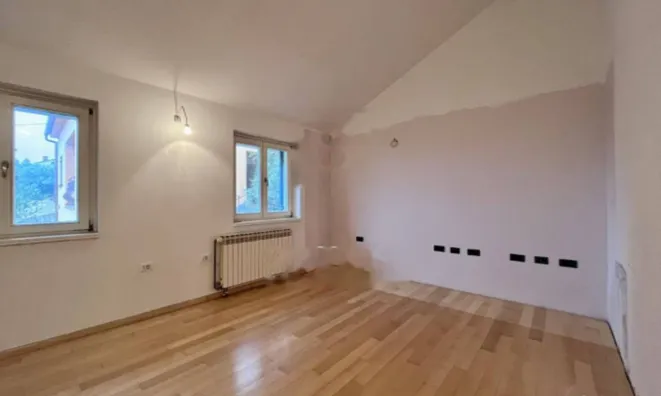 Недвижимость Семейный дом в Побри, Воложко: 18