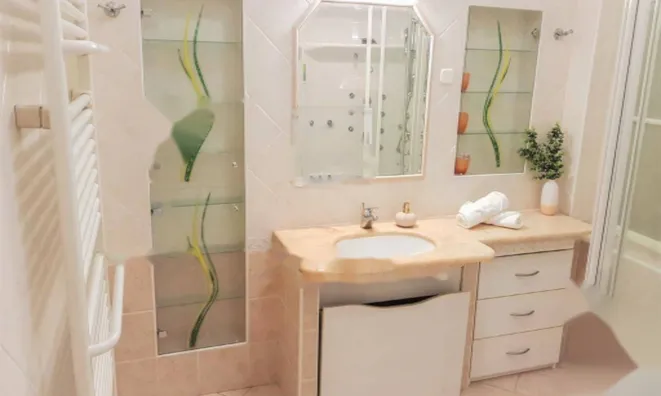 Недвижимость Квартира на первом этаже, Центр, Опатия: 13