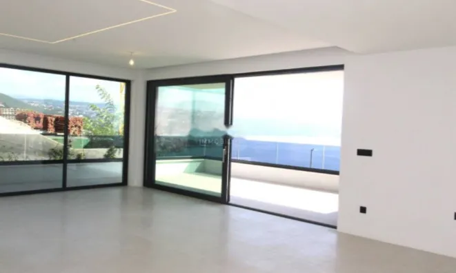 Недвижимость Четырехкомнатная квартира в Опатии: 3