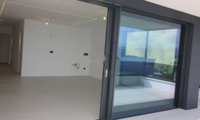 Недвижимость Четырехкомнатная квартира в Опатии: 8