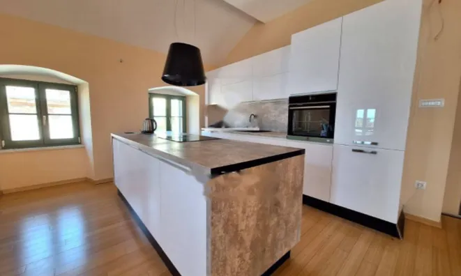 Недвижимость Четырехкомнатная квартира в центре Опатии: 4