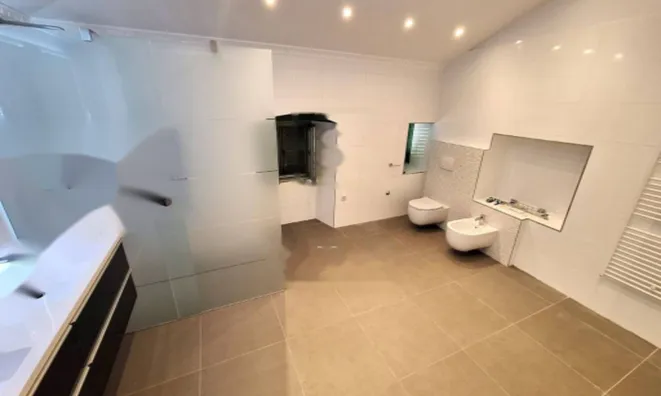 Недвижимость Четырехкомнатная квартира в центре Опатии: 10