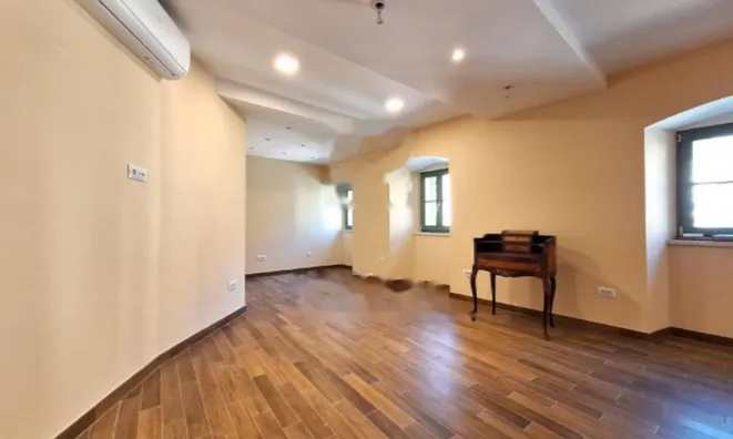 Недвижимость Четырехкомнатная квартира в центре Опатии: 19