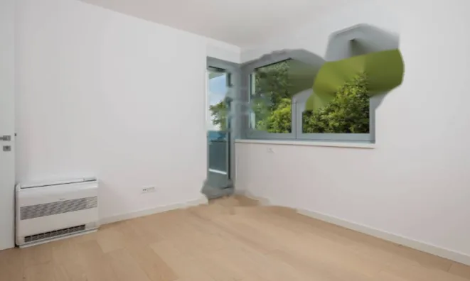 Недвижимость Трехкомнатная квартира Центр: 9