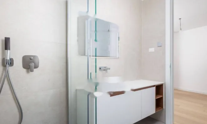 Недвижимость Трёхкомнатная квартира, Центр: 19