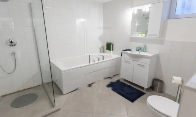 Недвижимость Трехкомнатная квартира Побрия: 6