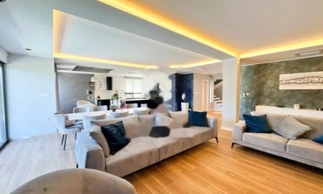 Недвижимость Семейный дом 400 м², Запад, Опатия: 13