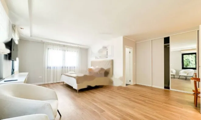 Недвижимость Семейный дом 400 м², Запад, Опатия: 15