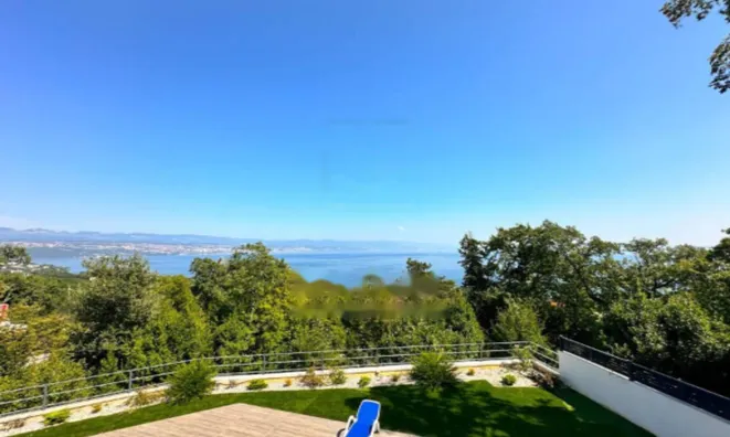 Недвижимость Семейный дом 400 м², Запад, Опатия: 38