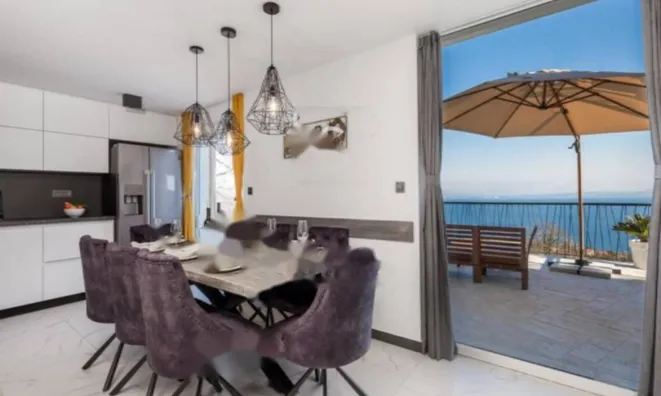 Недвижимость Семейный дом 380 м², Запад, Опатия: 5