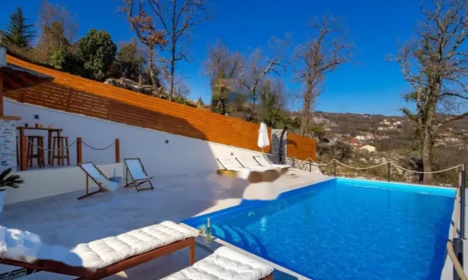 Недвижимость Семейный дом 380 м², Запад, Опатия: 18