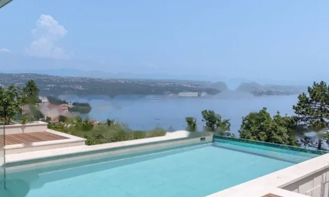 Недвижимость Четырехкомнатная квартира в центре Опатии: 9