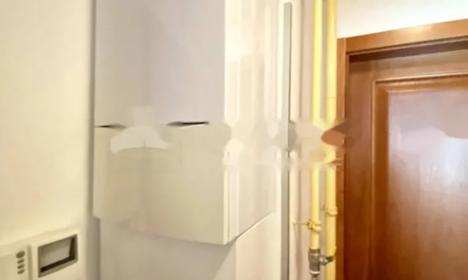 Недвижимость Трехкомнатная квартира Центр: 13