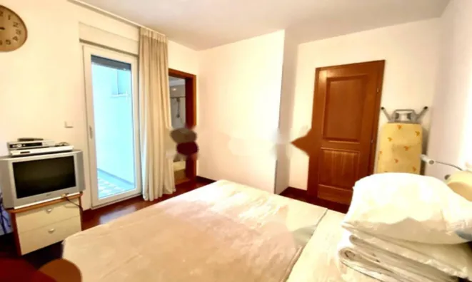 Недвижимость Трехкомнатная квартира Центр: 17