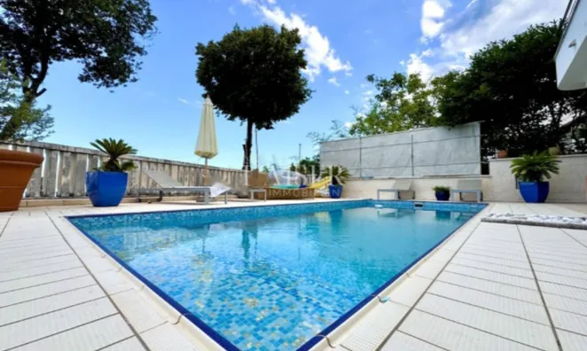 Недвижимость Семейный дом в Опатии: 23