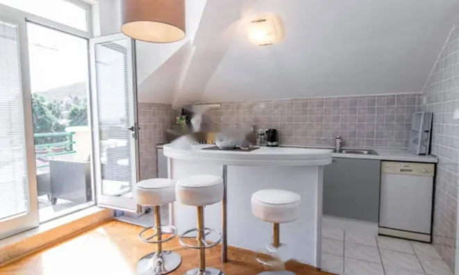 Недвижимость Квартира, Центр, Опатия: 6