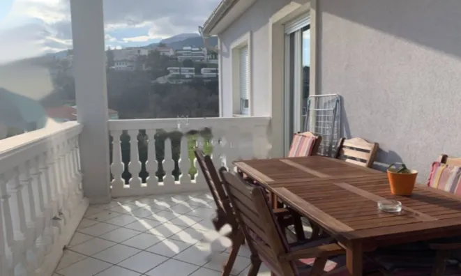 Недвижимость Четырехкомнатная квартира: 11