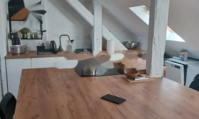 Недвижимость Четырехкомнатная квартира, Центр, Опатия: 1