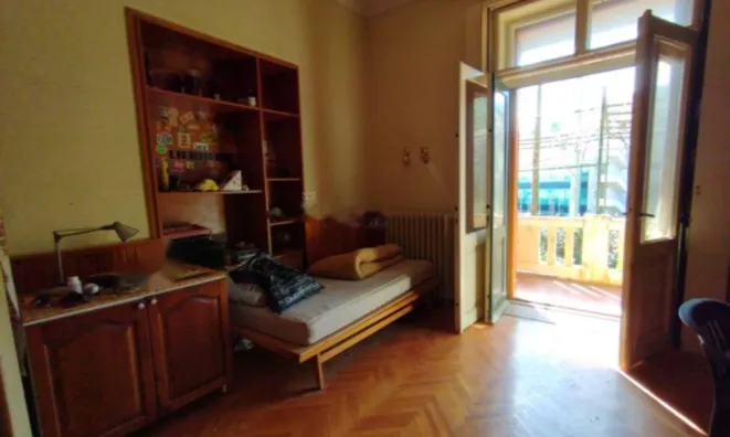 Недвижимость Трехкомнатная квартира в Центре: 9