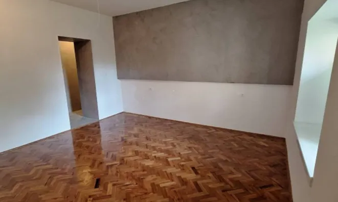 Недвижимость Квартира с подвалом, центр опатии: 9