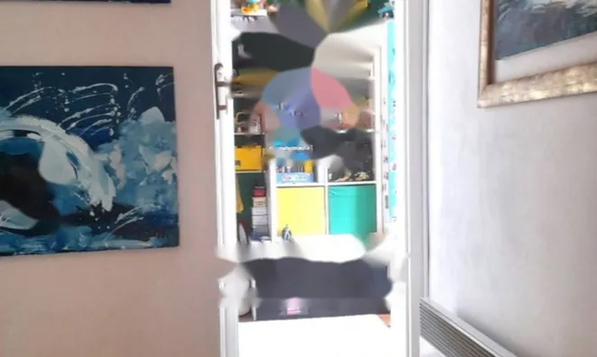 Недвижимость Трехкомнатная квартира, центр: 8