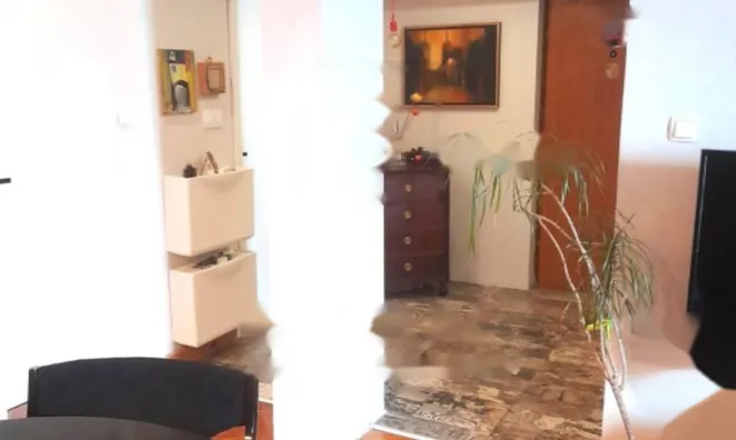 Недвижимость Трехкомнатная квартира, центр: 10