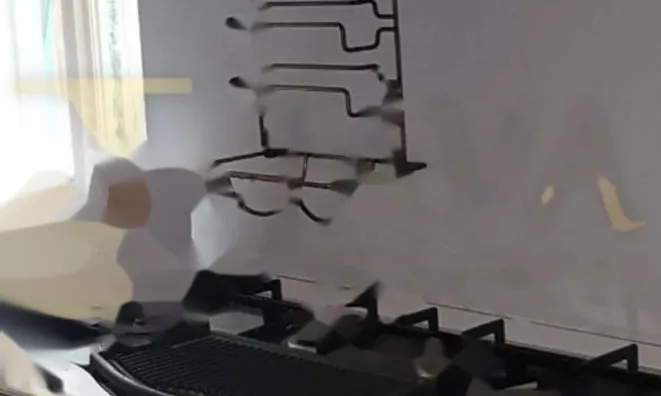 Недвижимость Четырехкомнатная квартира, Центр: 6