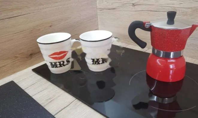 Недвижимость Четырехкомнатная квартира, Центр: 7