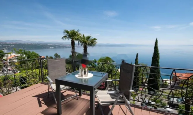 Недвижимость Четырехкомнатная квартира в центре Опатии: 2