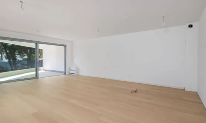 Недвижимость Трёхкомнатная квартира в центре: 8