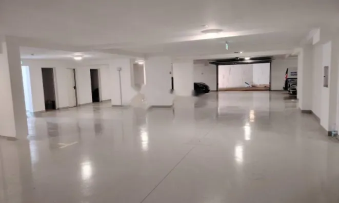 Недвижимость Двухкомнатная квартира в центре: 6