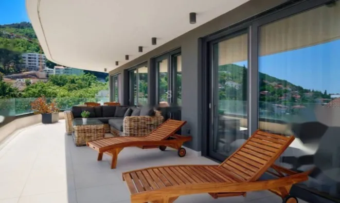 Недвижимость Четырехкомнатная квартира в центре Опатии: 7