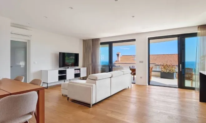 Недвижимость Четырехкомнатная квартира в центре Опатии: 18