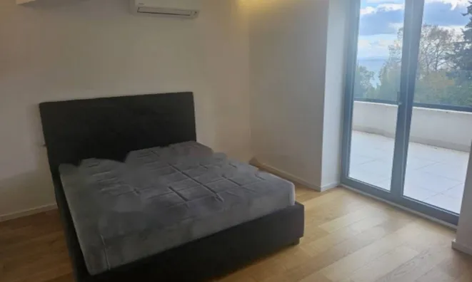 Недвижимость Четырехкомнатная квартира в центре Опатии: 5