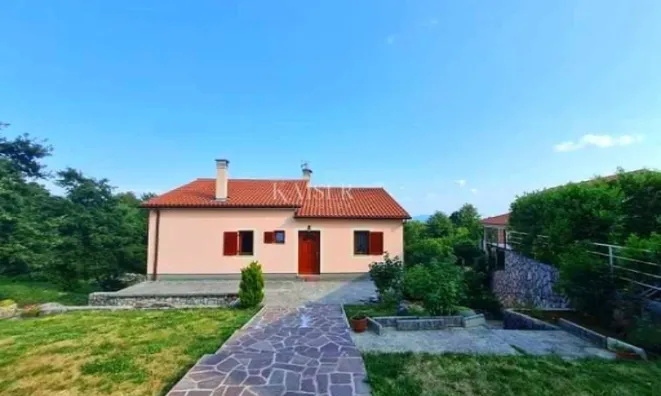 Недвижимость Семейный дом 400 м² в Опатии: 1