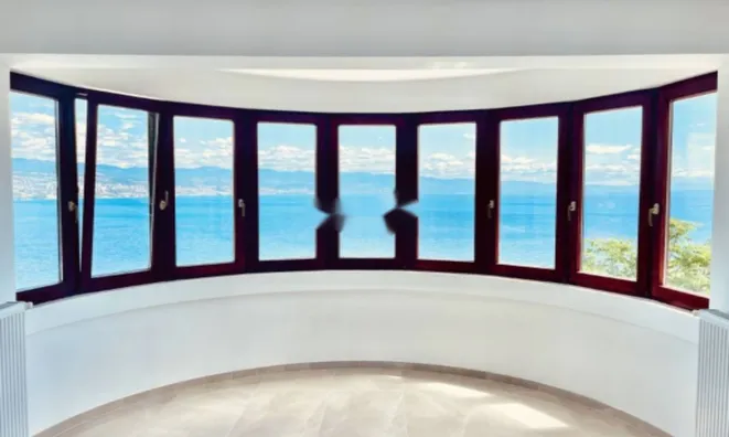 Недвижимость Трехкомнатная квартира в Опатии: 15