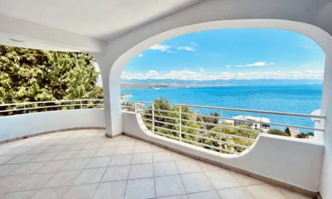 Недвижимость Трехкомнатная квартира в Опатии: 22