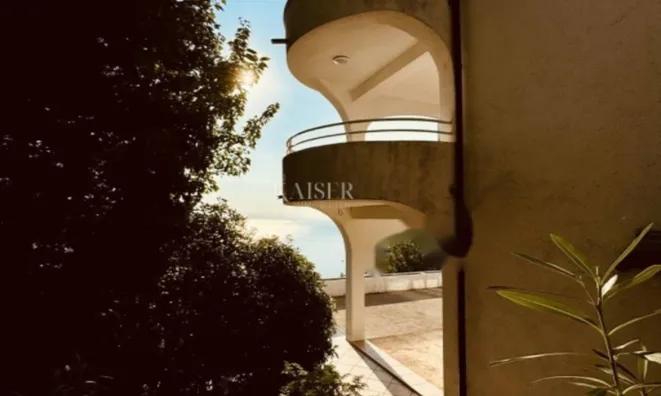 Недвижимость Трехкомнатная квартира в Опатии: 32