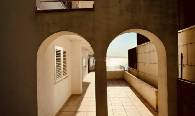 Недвижимость Трехкомнатная квартира в Опатии: 35