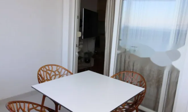 Недвижимость Трехкомнатная квартира, Ичичи: 8