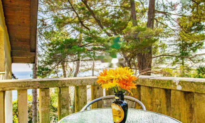 Недвижимость Четырехкомнатная квартира центр: 9